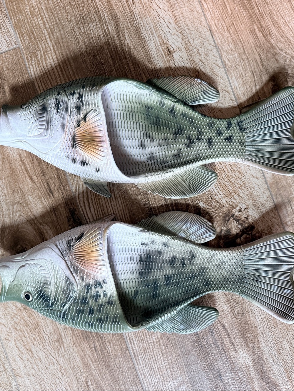 Rivers Edge Rubber Novelty Crappie Fish Sandals for Men